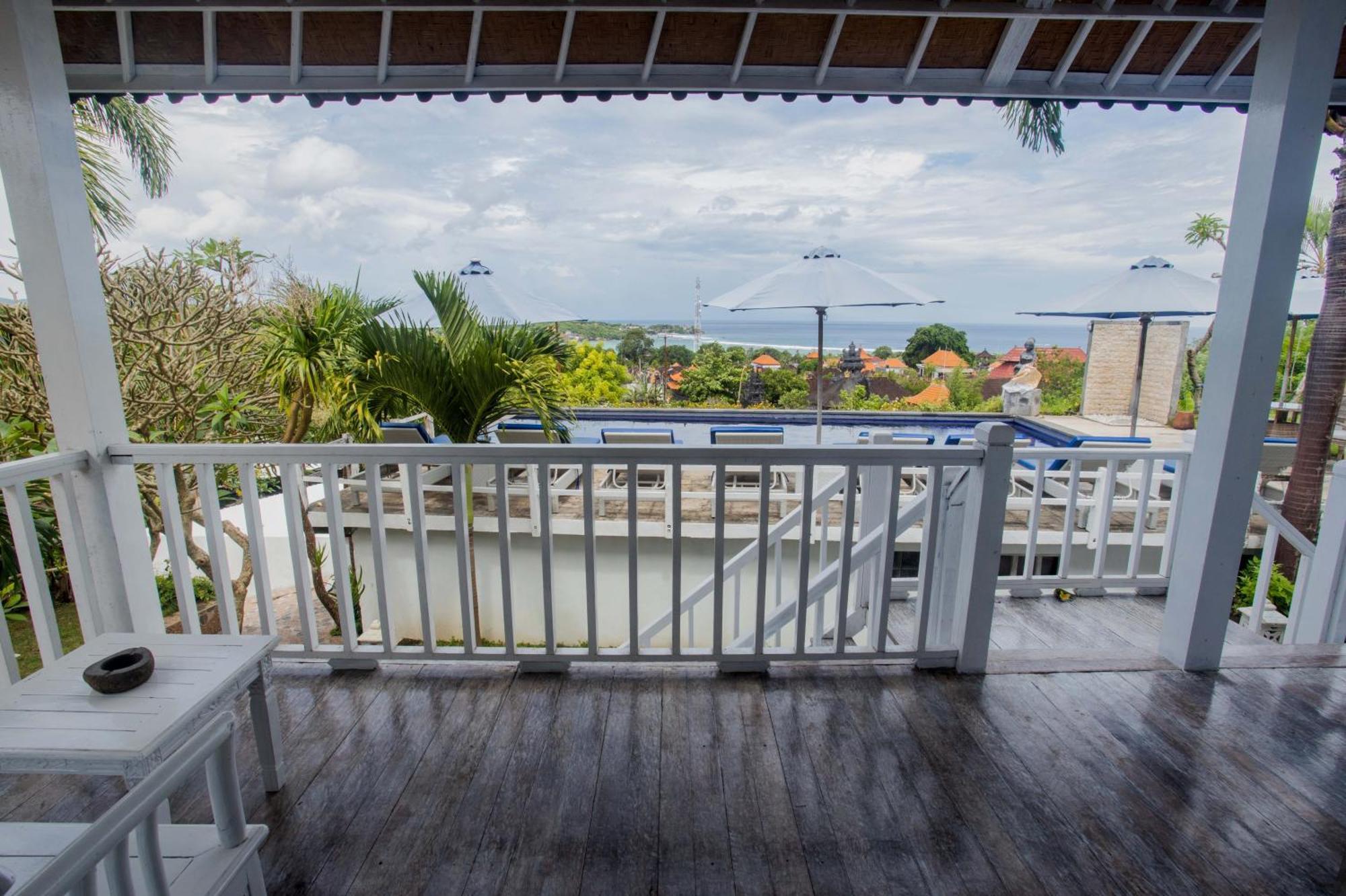 Taman liburan Sea View Lembongan 3*